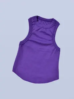 TOP BASICO MORADO SIN MANGAS